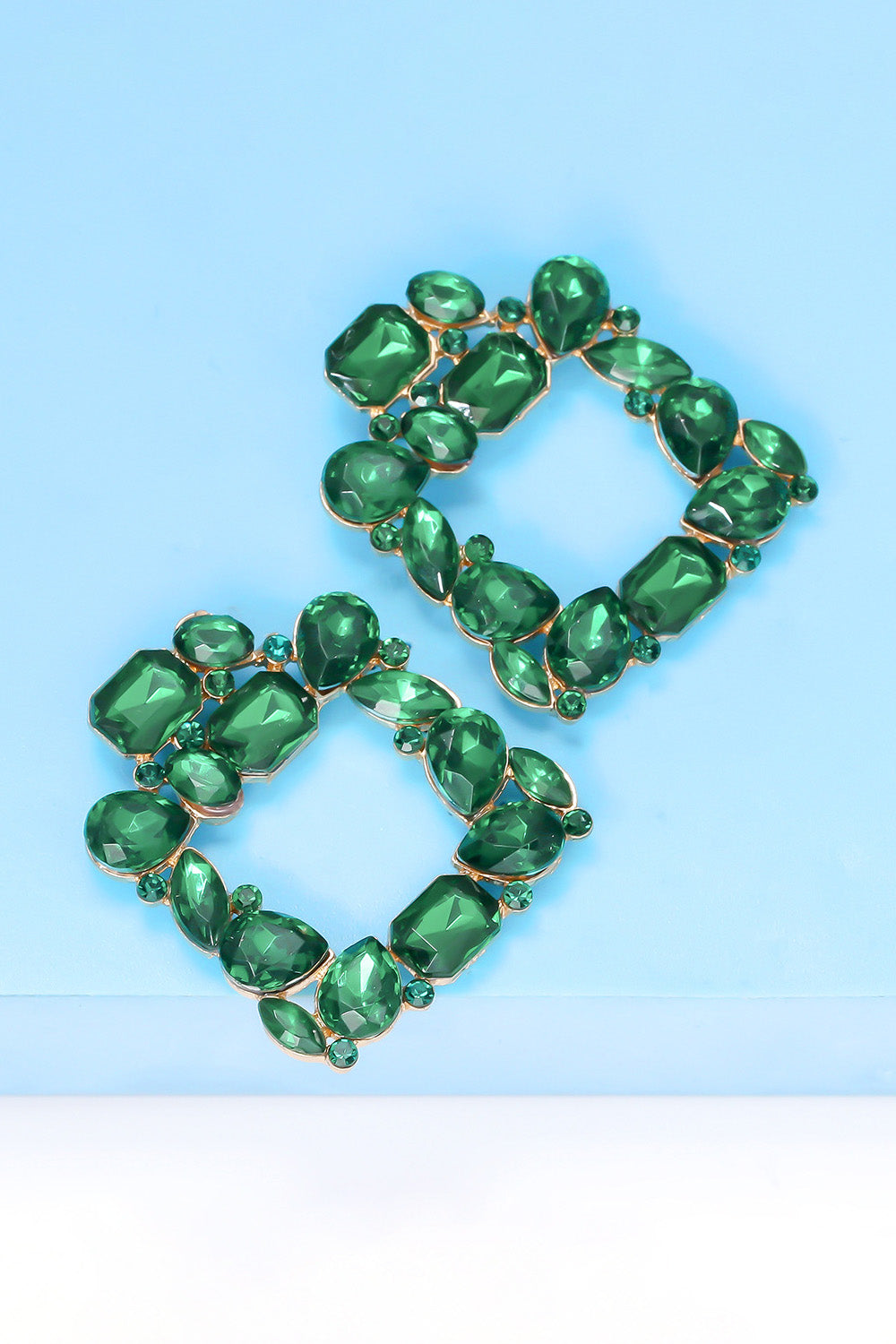 694f9c7429774f1a8a045b22ffc8e77c-Max