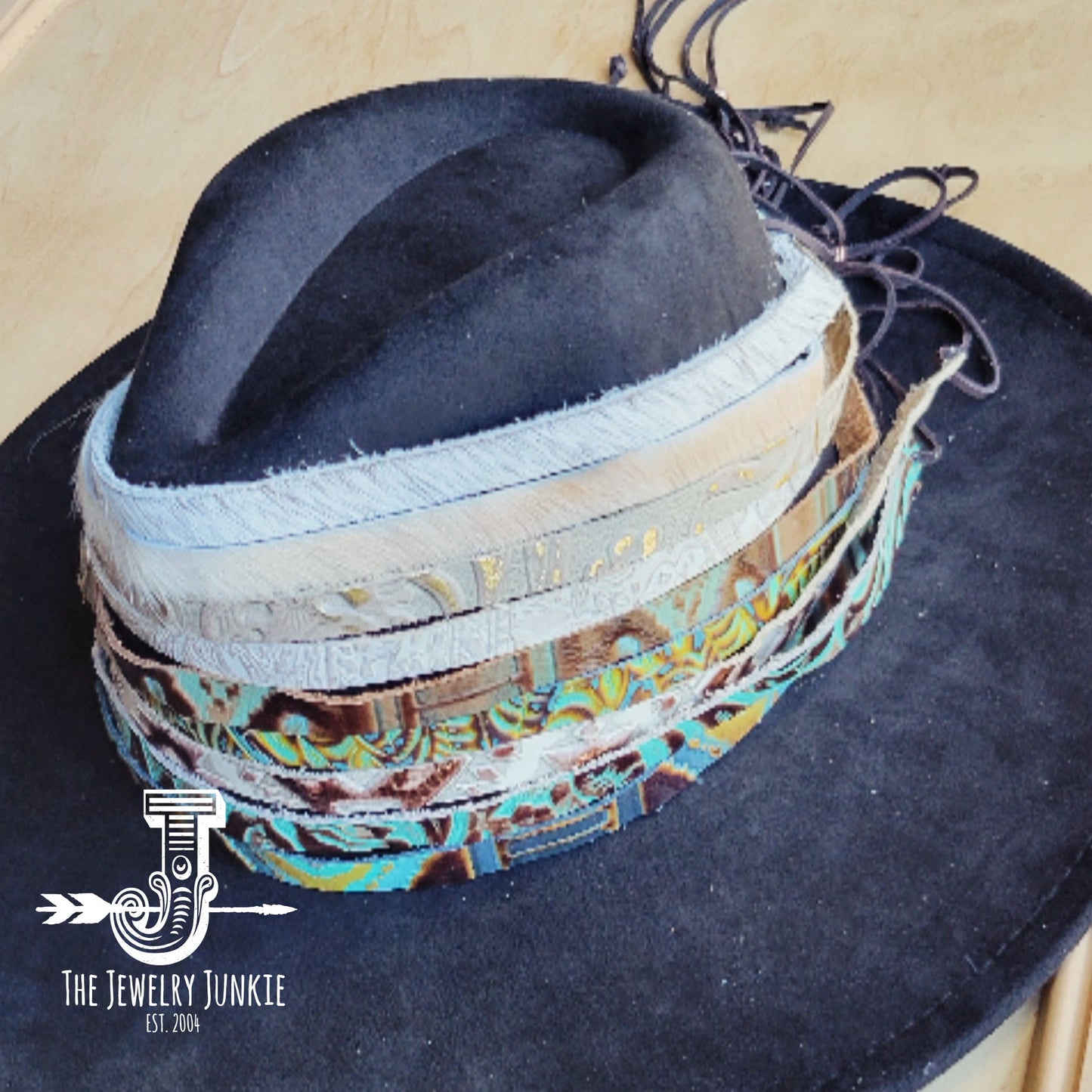 **Oyster Paisley Turquoise Embossed Leather Hat Band Only 950n