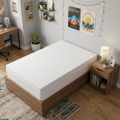 4" White Memory Foam Queen Mattress Topper
