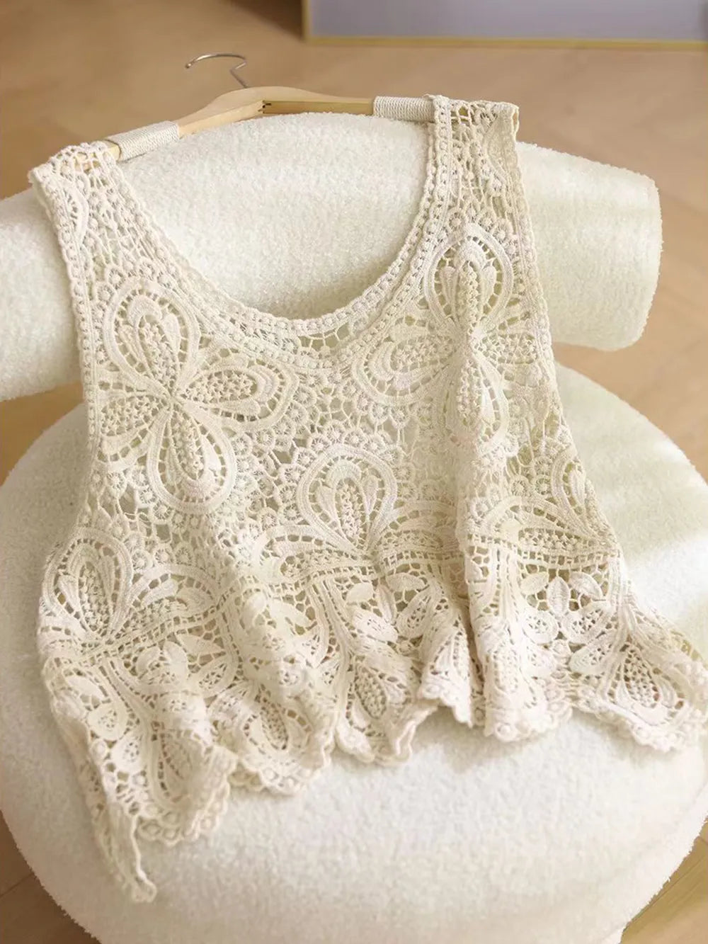 712df5b2-e43e-481a-bab3-b7ed2687580c-Max