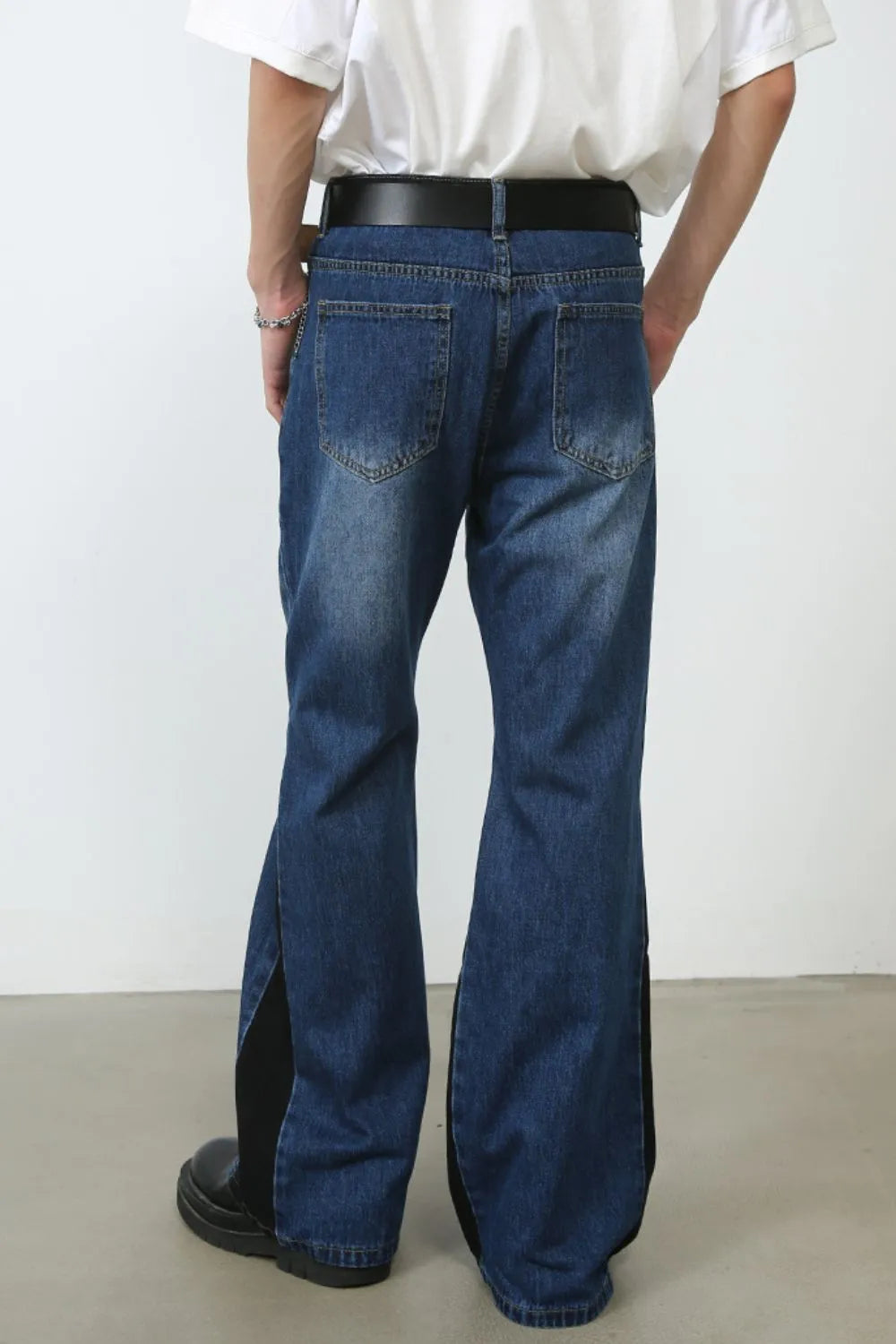 7e178ec9-ef1c-4595-bbe7-c3ac9d86e062-Max