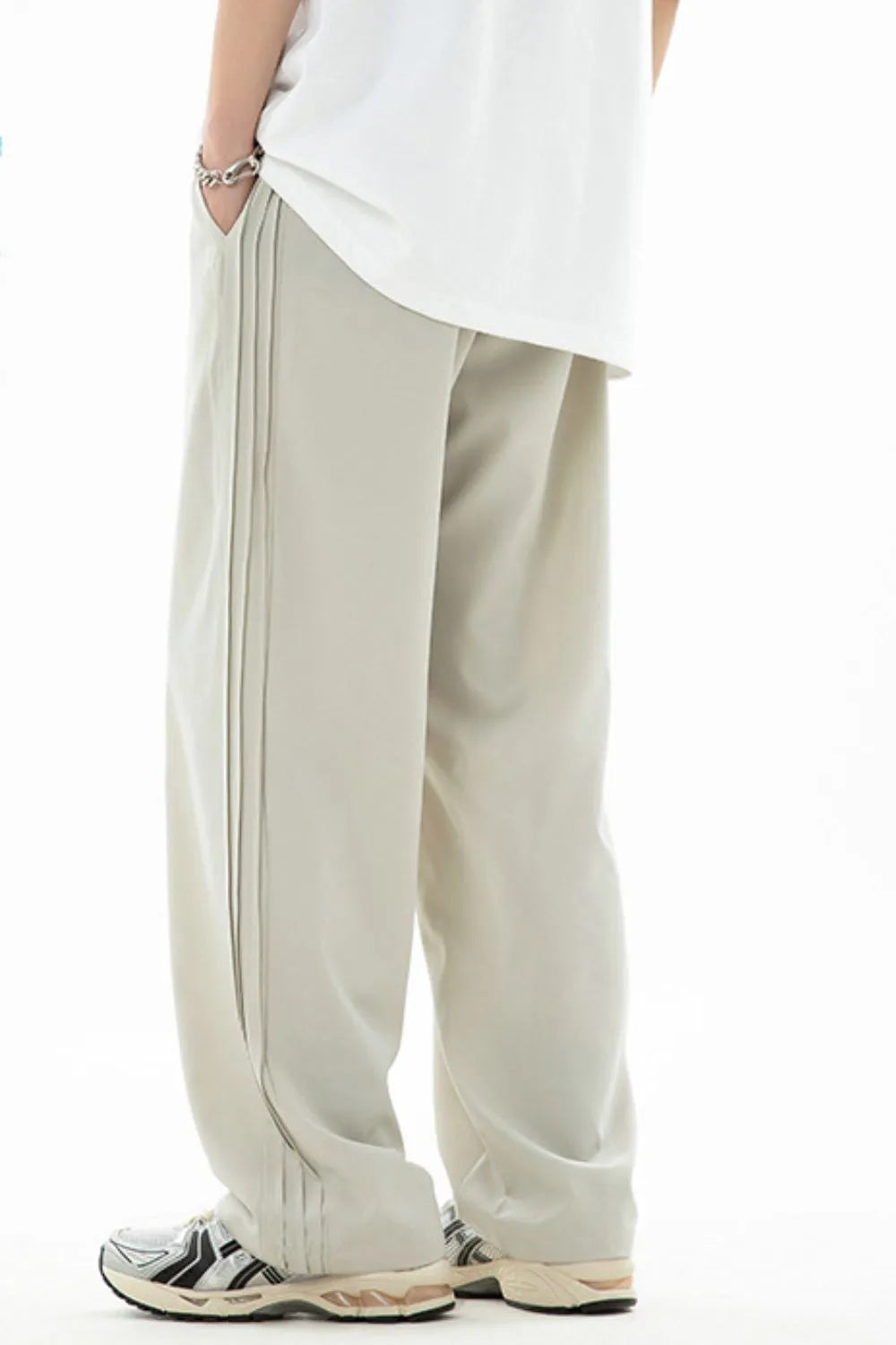 7e886a91-66f1-4d52-a675-2a548d74f3d5-Max-Origin