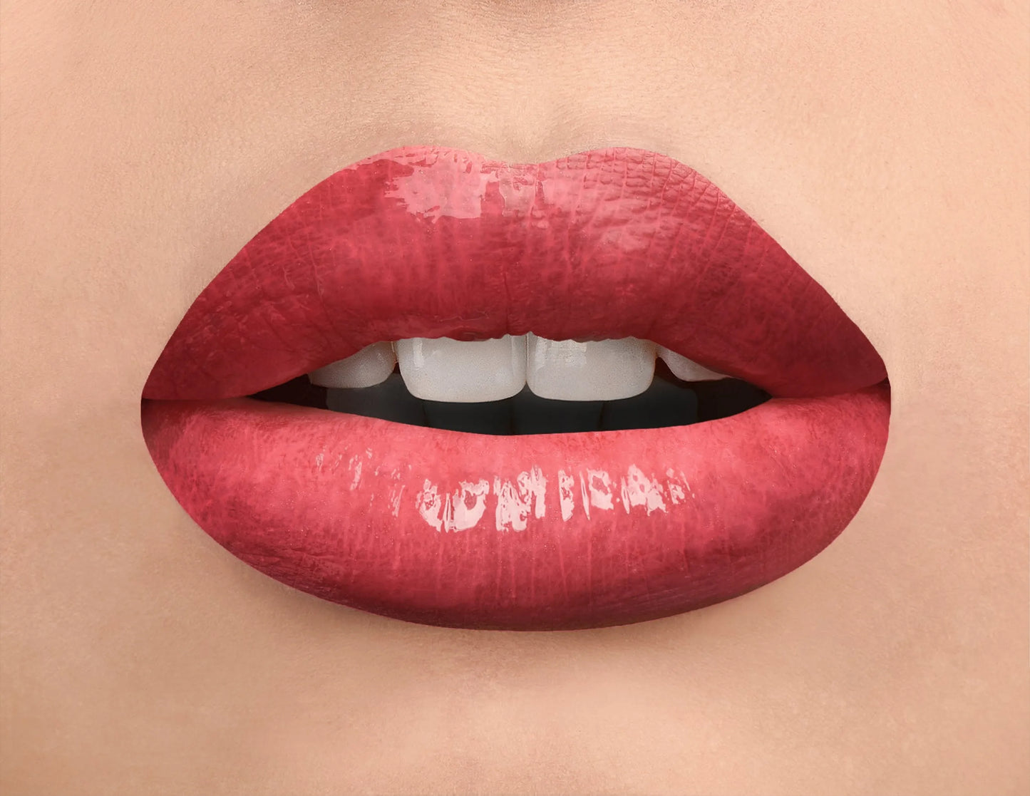 Best Selling! Lustre Vinyl Finish Lip Gloss 4G.