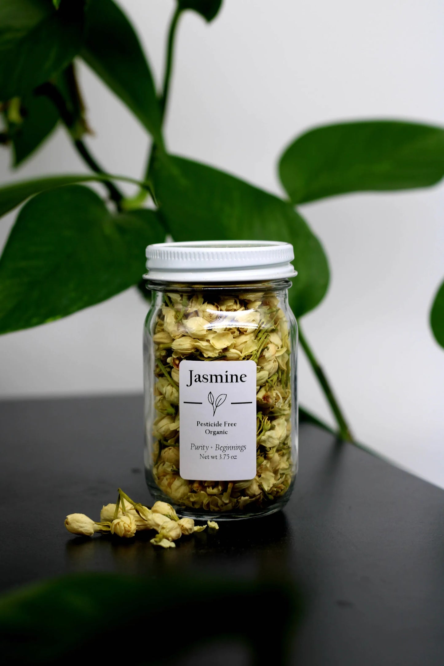 Organic Chinese White Jasmine - Whole Flower