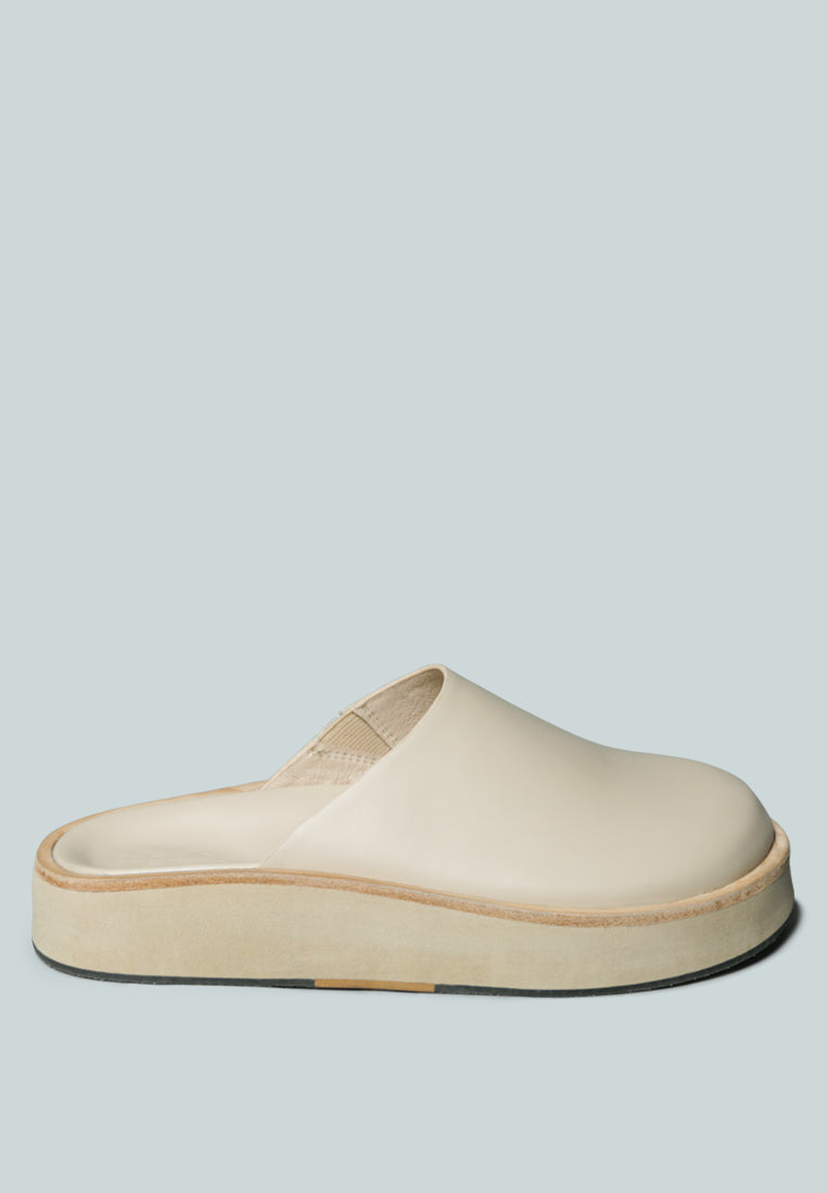 Givens Flatform Slip-On