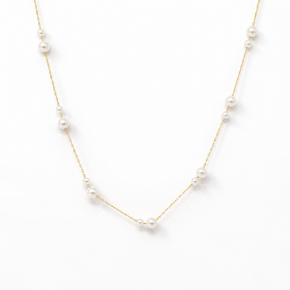 Lovely Lady Dainty Pearl Necklace