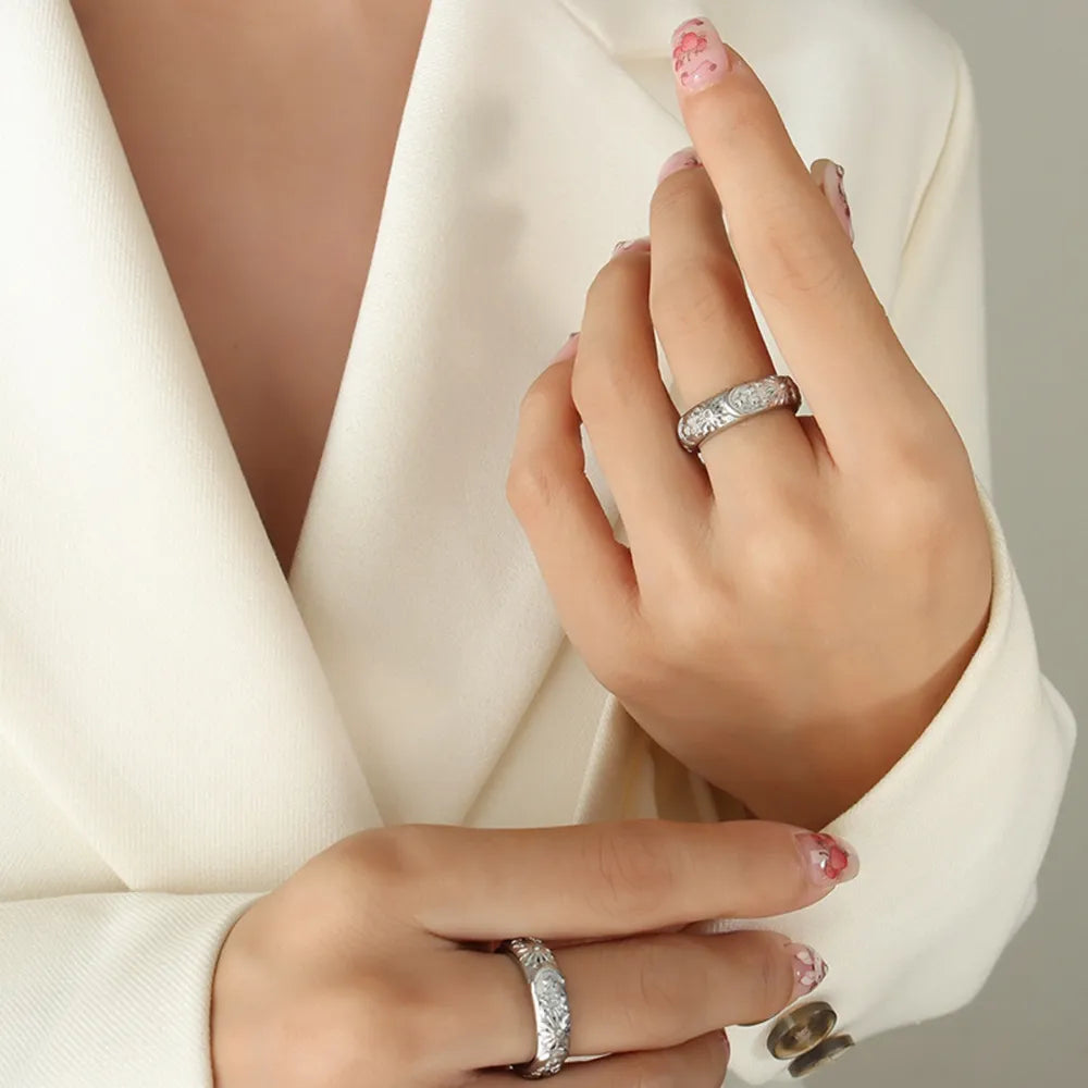 efc46b77-e5ec-463c-85a1-3d5274cc18c0-Max