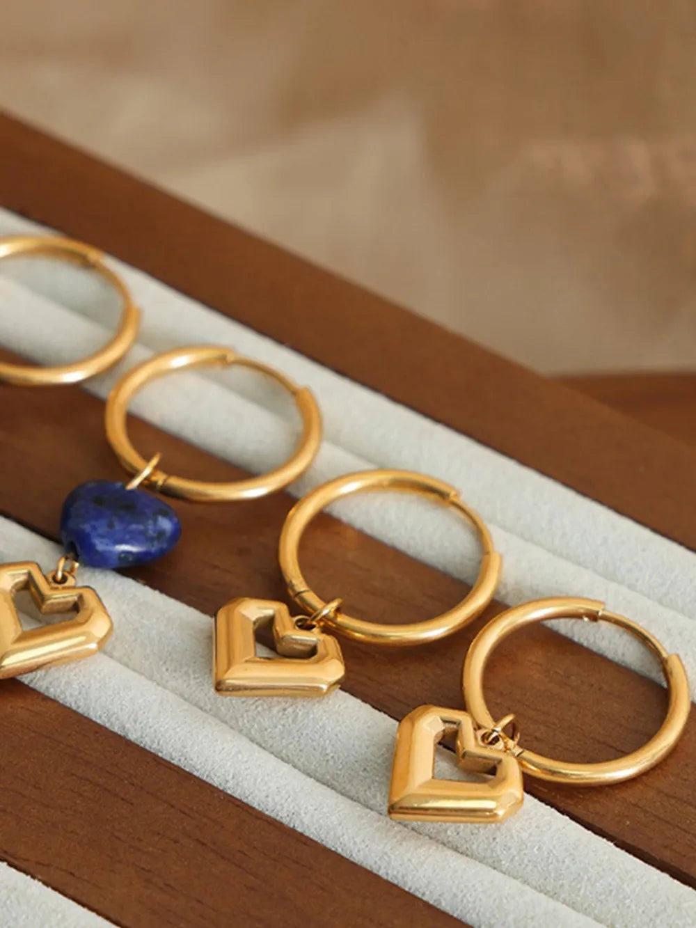 efd3e72e-076e-45ff-bbe7-4d63964237f2-Max