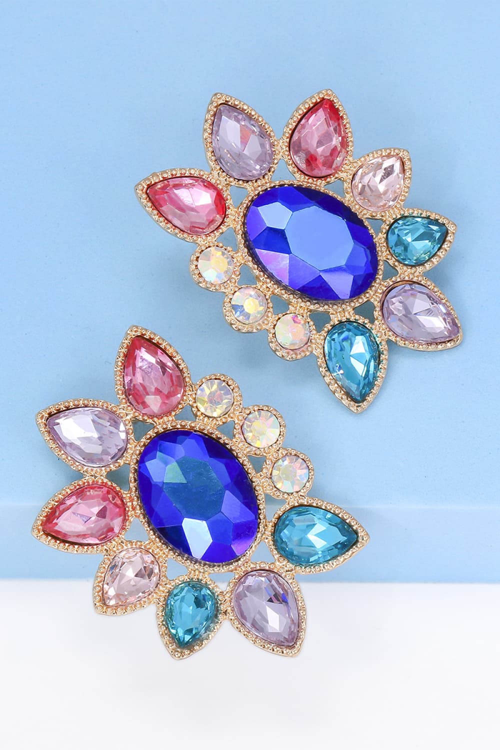 f69aa1d2b1994bd4bc0ea29a7b0ea285-Max