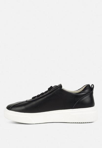 Magull Solid Lace Up Leather Sneakers