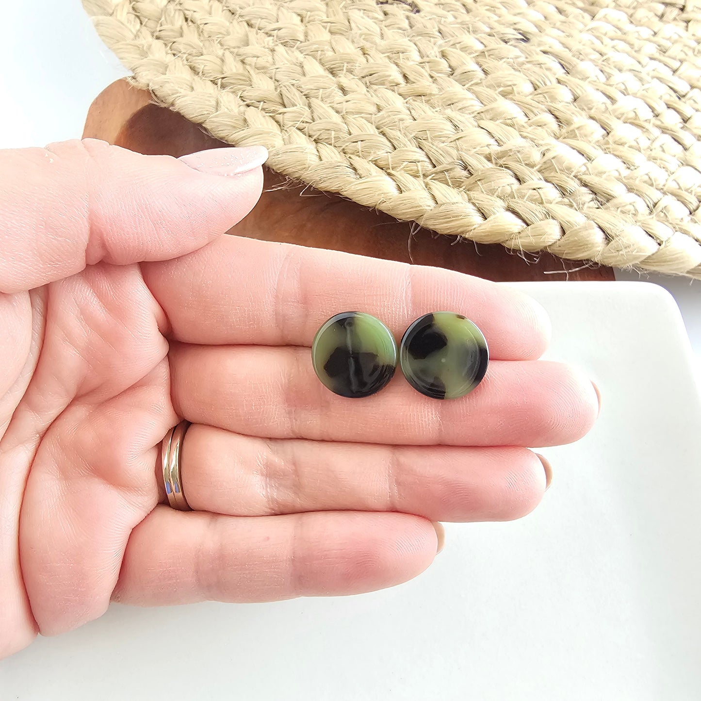 Sophie Studs - Olive Tortoise