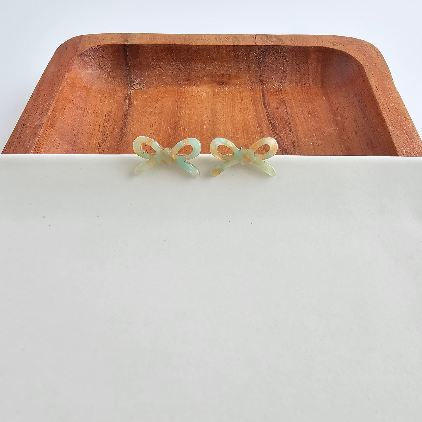 Bowie Studs - Champagne Mint